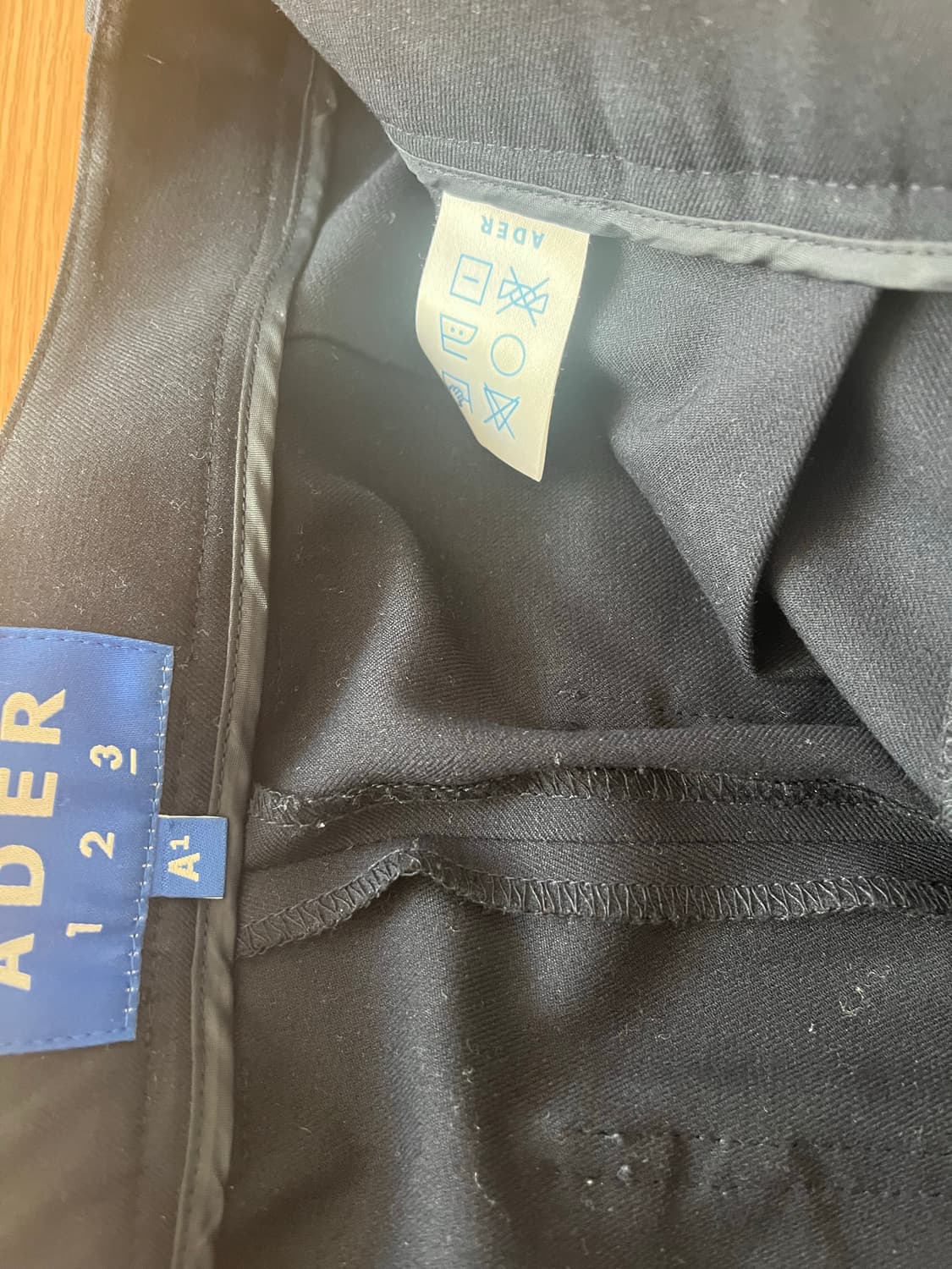 [A1]아더에러 부츠컷 네이비 슬렉스 상품이미지4