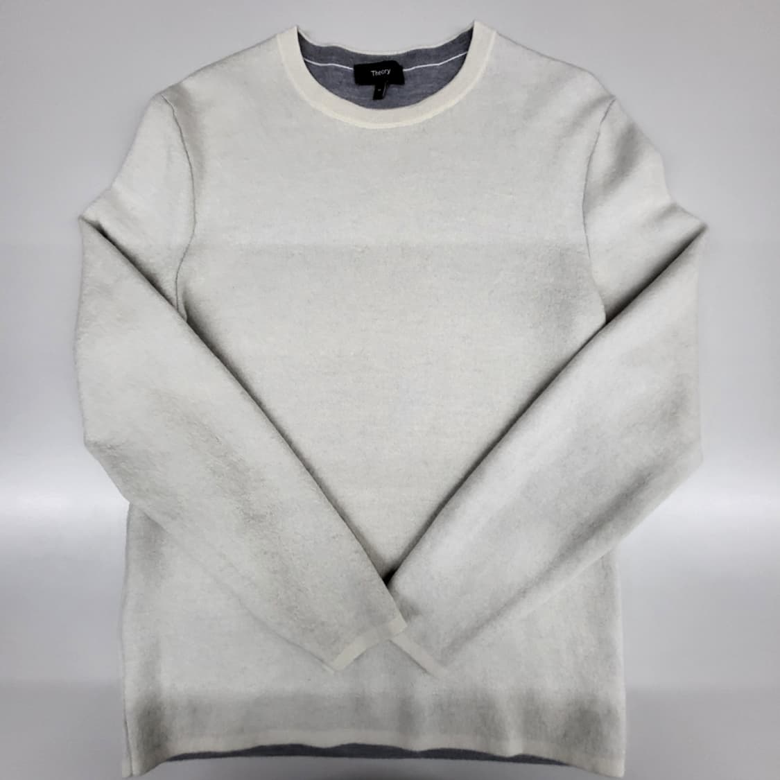 띠어리 울혼방 니트 상품이미지1