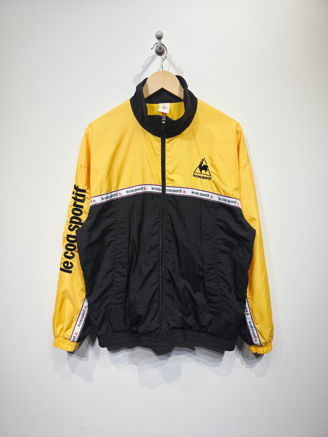 르꼬끄 스포르티브 빅로고 배색 바람막이 자켓 상품이미지2