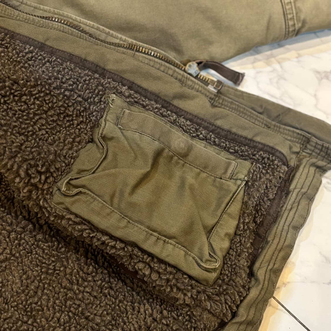 에즈라앤피치 양털 카키야상자켓  상품이미지5