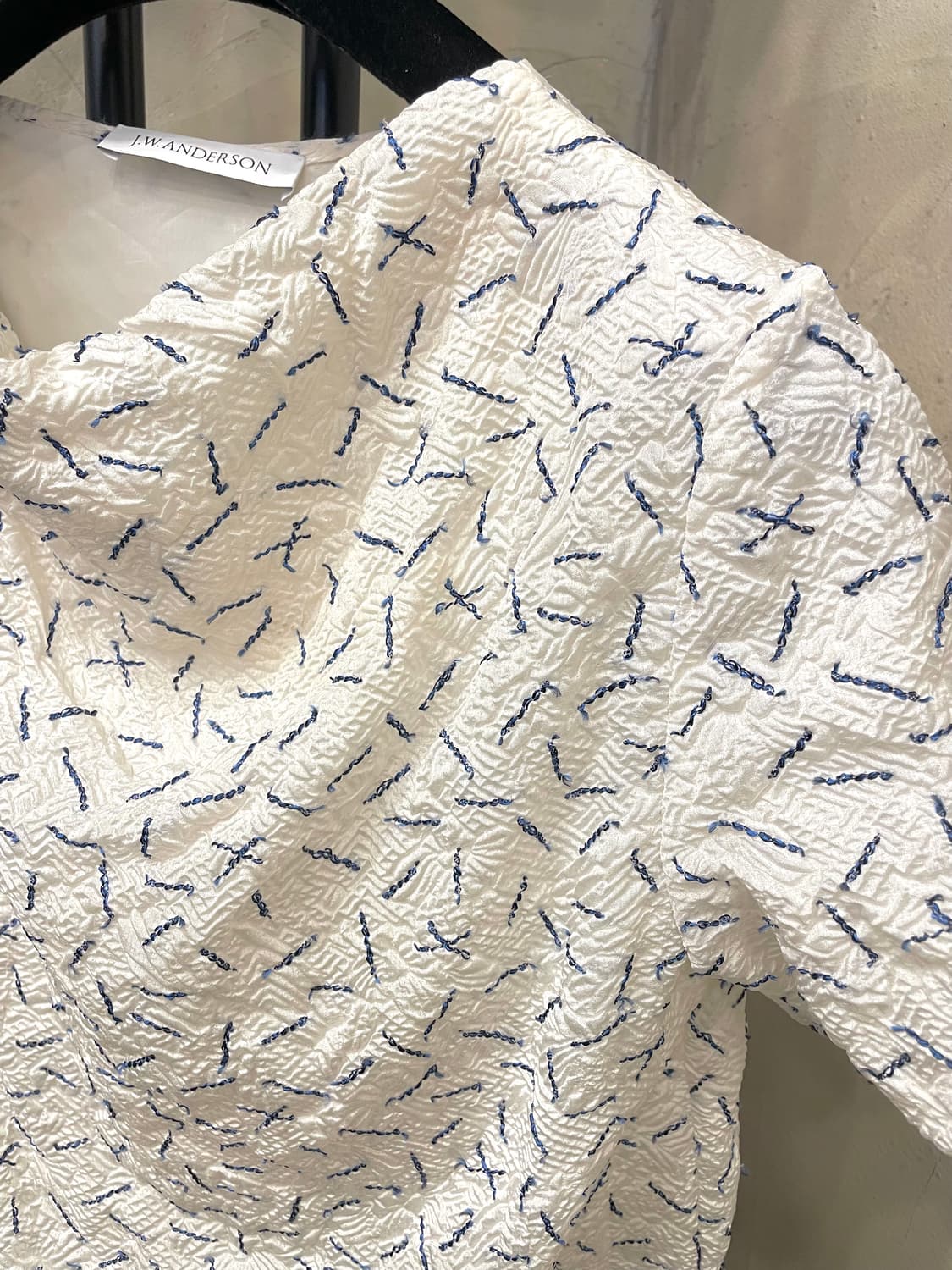 JW Anderson 쭈글이 스티칭 반팔 블라우스 55 상품이미지3