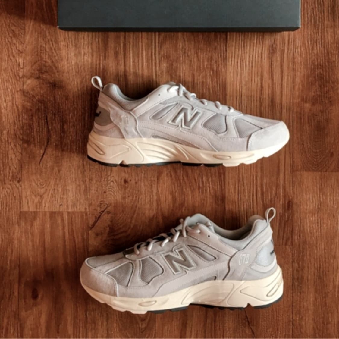 새제품270 뉴발란스 878 라이트 그레이 클래식 CM878MA1 상품이미지4