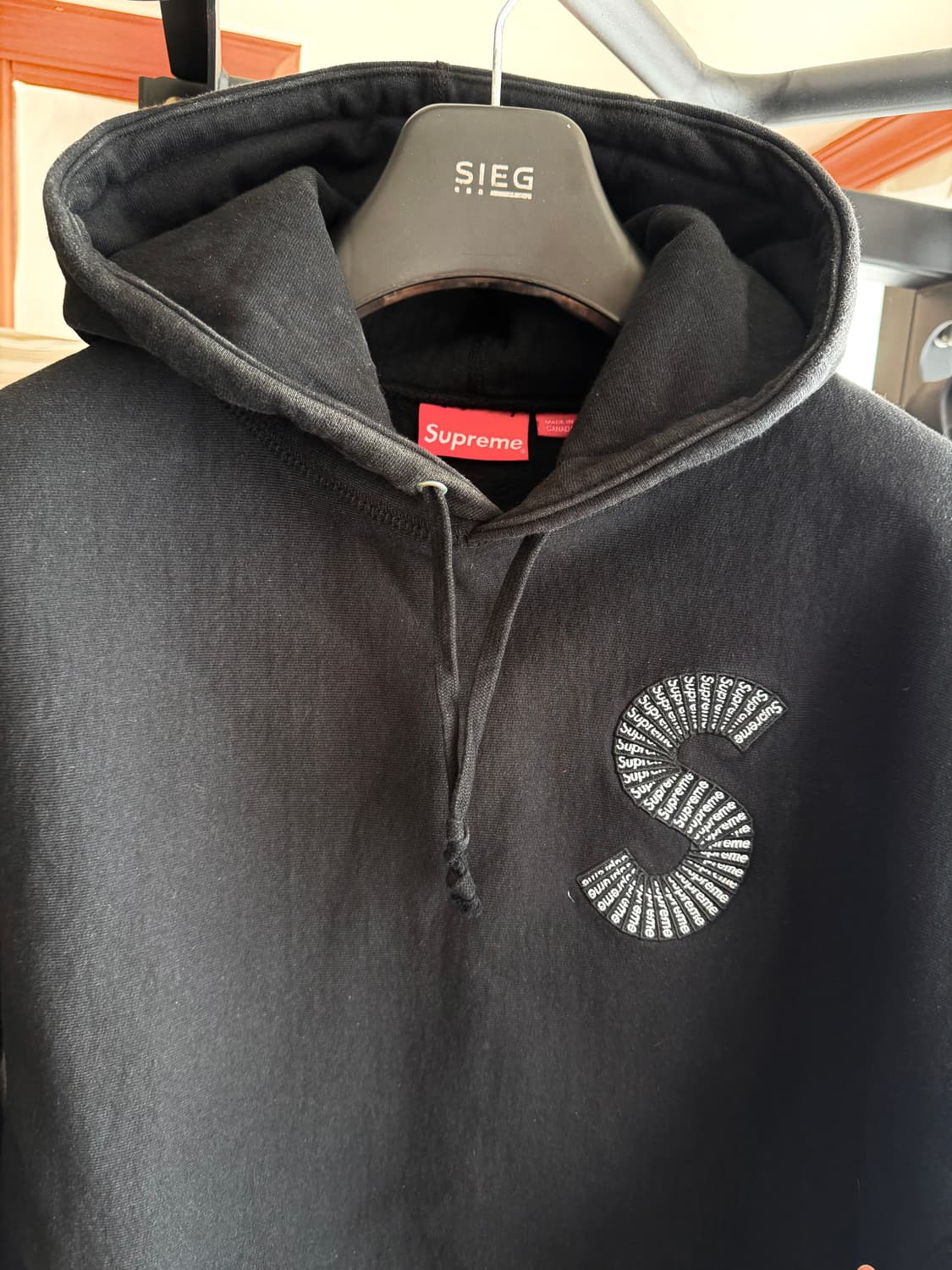 슈프림 [민트급.정품] 대장급 s로고 (시세 55만) 후드티 박스로고 L 상품이미지1
