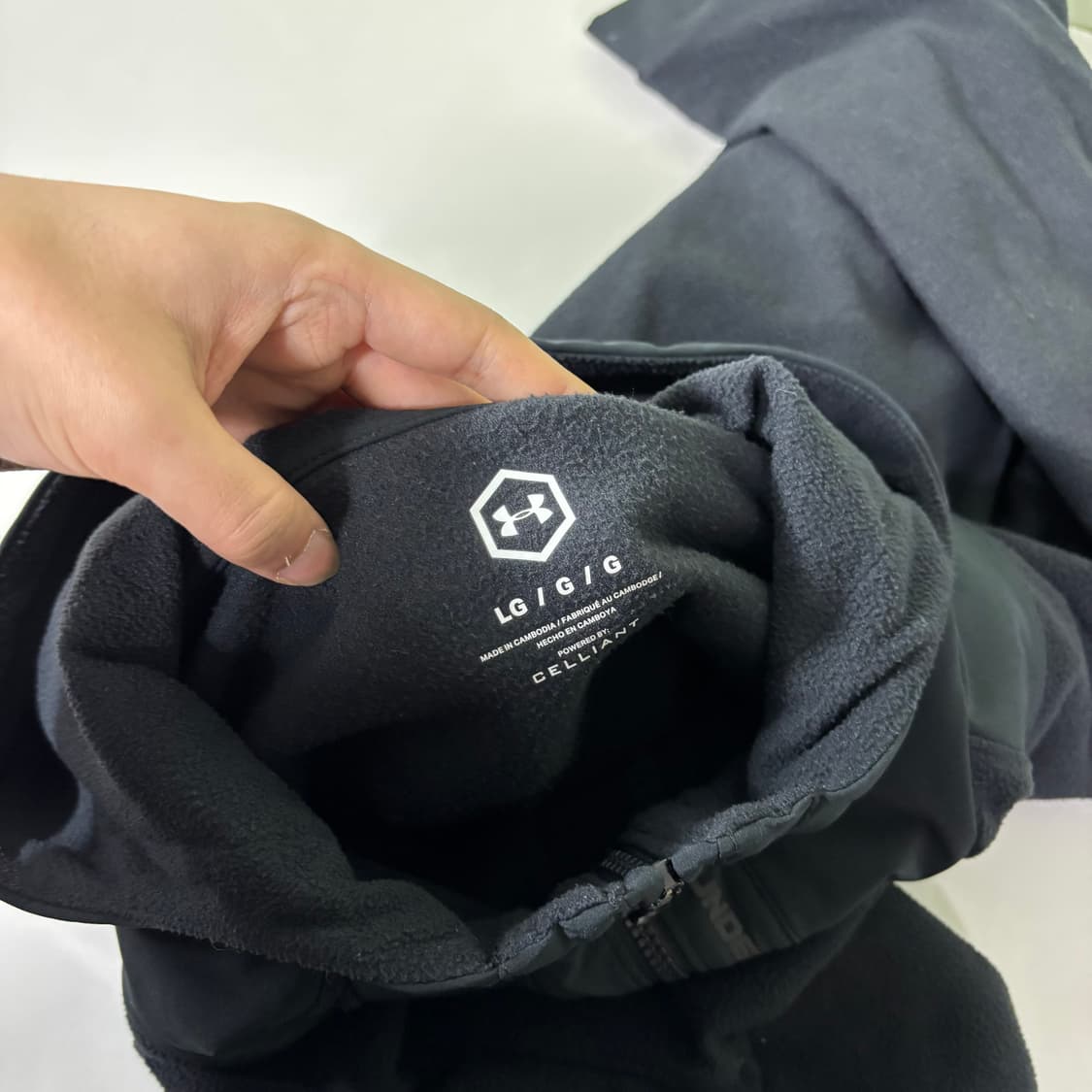 L 언더아머 블랙 반집업 플리스 후드티 상품이미지4