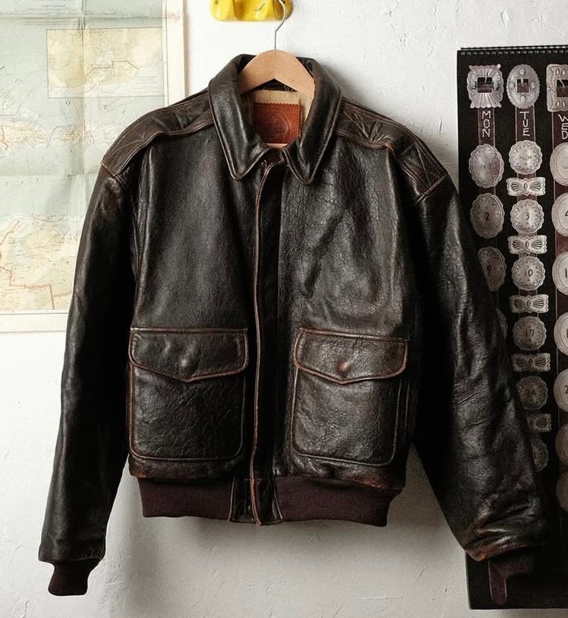 골든베어 90s A-2 레더 자켓 상품이미지1