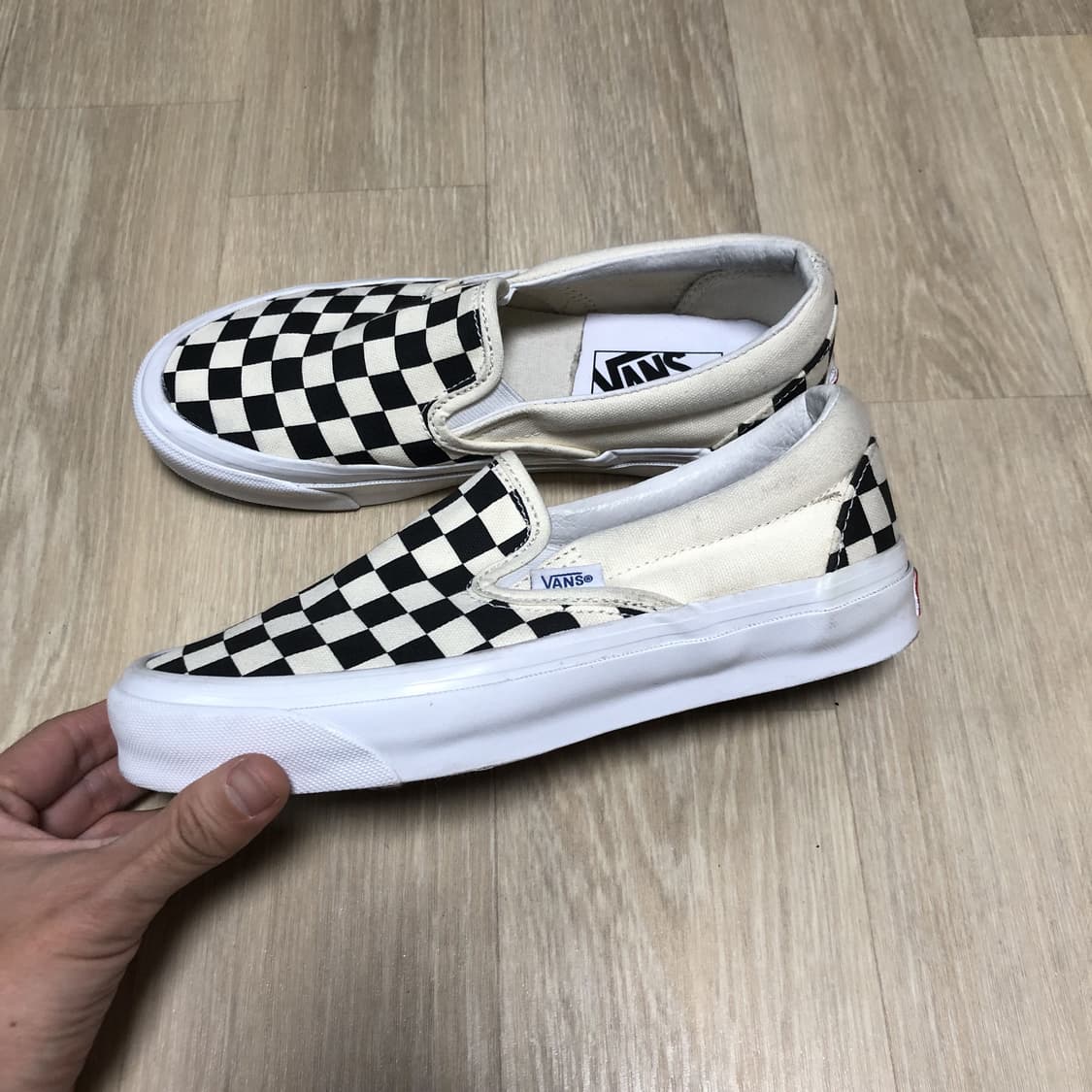 (225) 반스 볼트 VANS VAULT 신형 체커보드 슬립온 상품이미지1