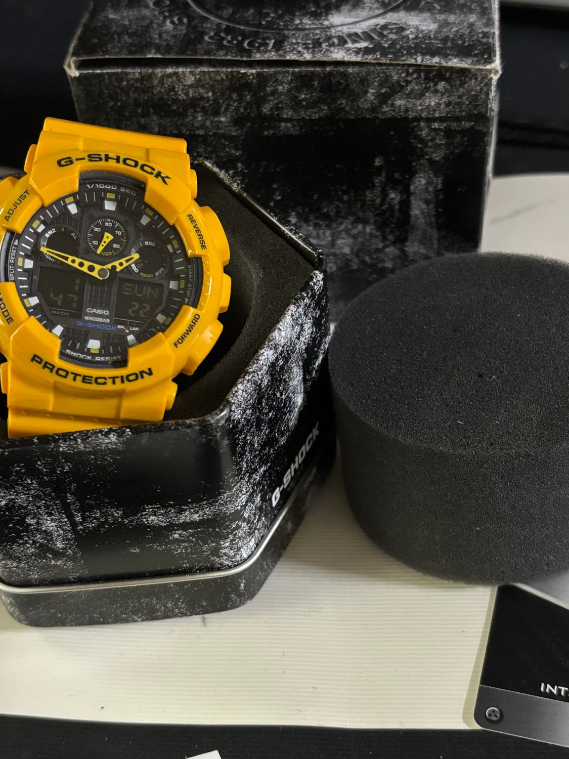 지샥 빅페이스 범블비 GA-100 시계 상품이미지1