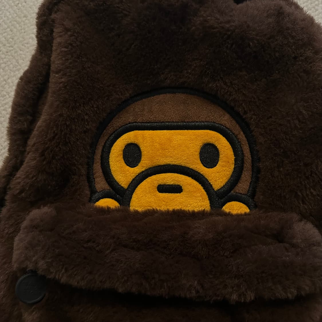 베이프 베이비 마일로 퍼 백팩 브라운 상품이미지3