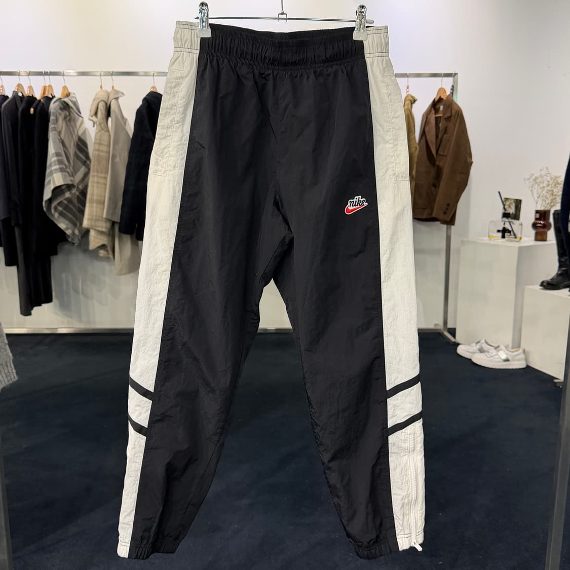 [M] 나이키 윈드러너 우븐 조거팬츠 상품이미지1