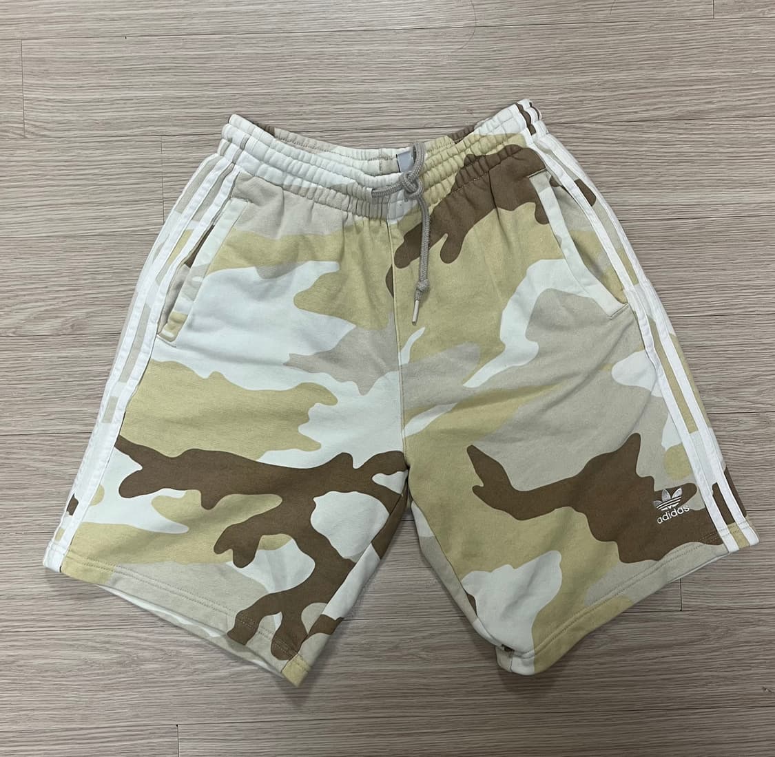 이디다스 카모 반바지 팬츠 상품이미지1