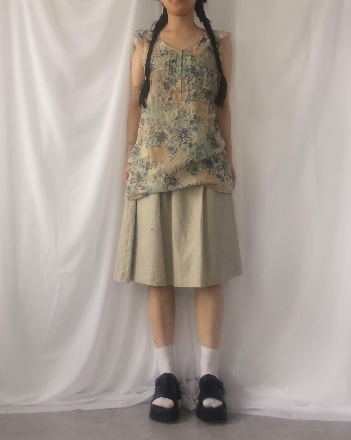 Pin tuck point skirt 상품이미지4