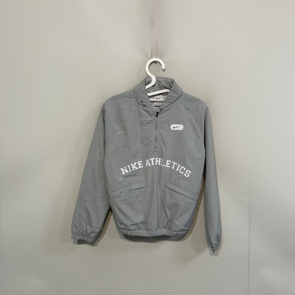 나이키 애슬레틱스 바람막이 아노락 145 유소년 상품이미지1