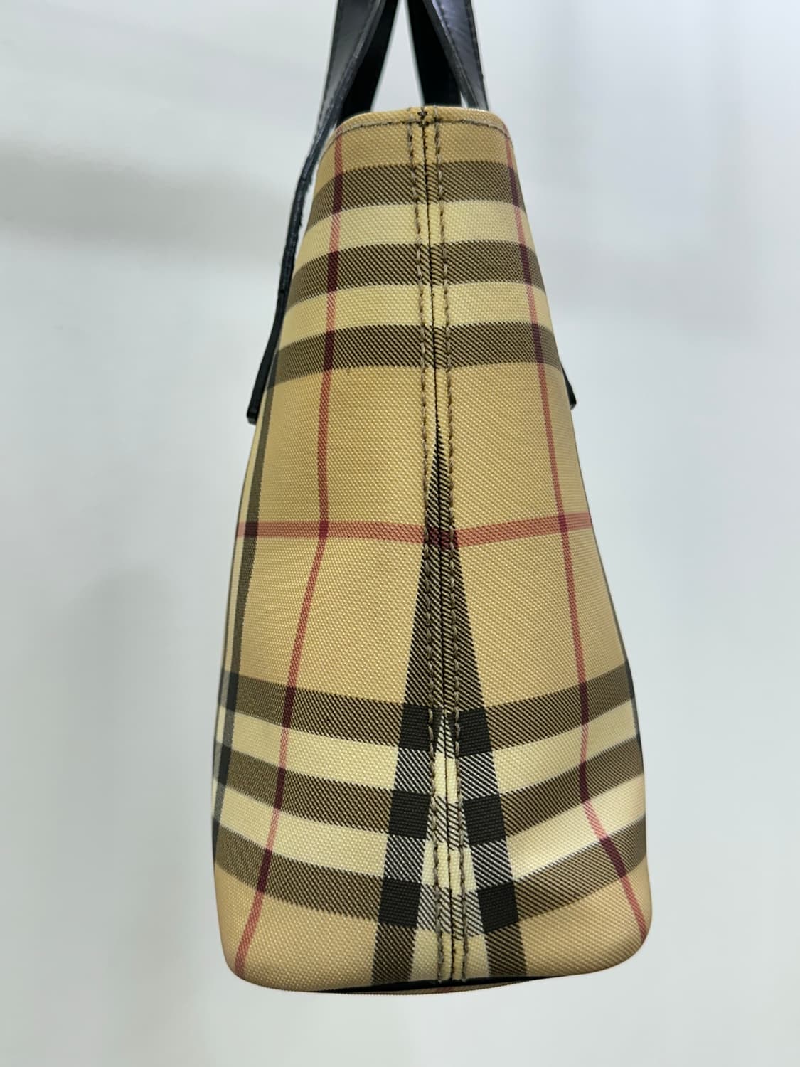 버버리 노바체크 미니 토트백  상품이미지3