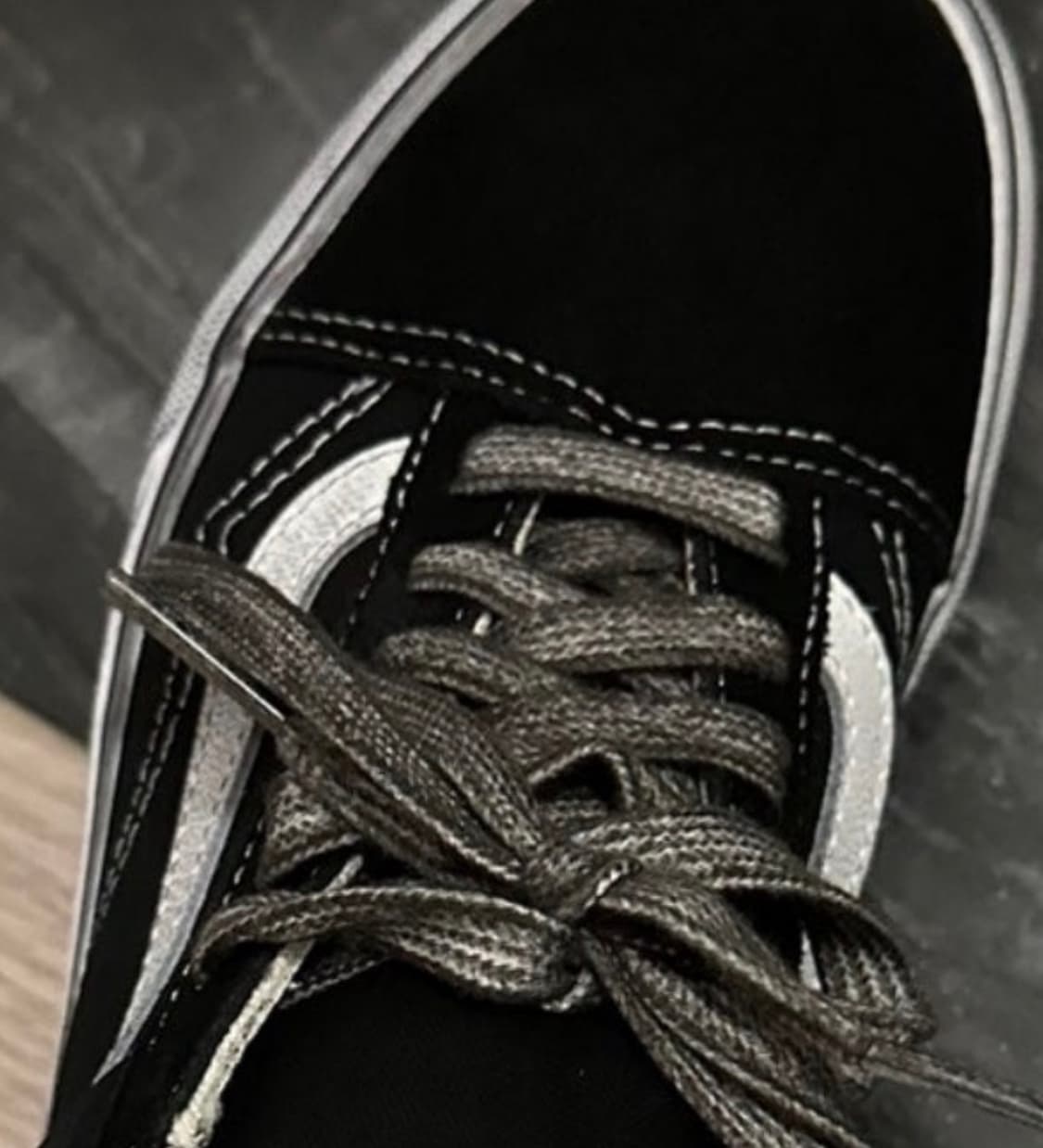 반스 올드스쿨 스트레스드 빈티지 워싱 블랙 화이트 280 상품이미지10