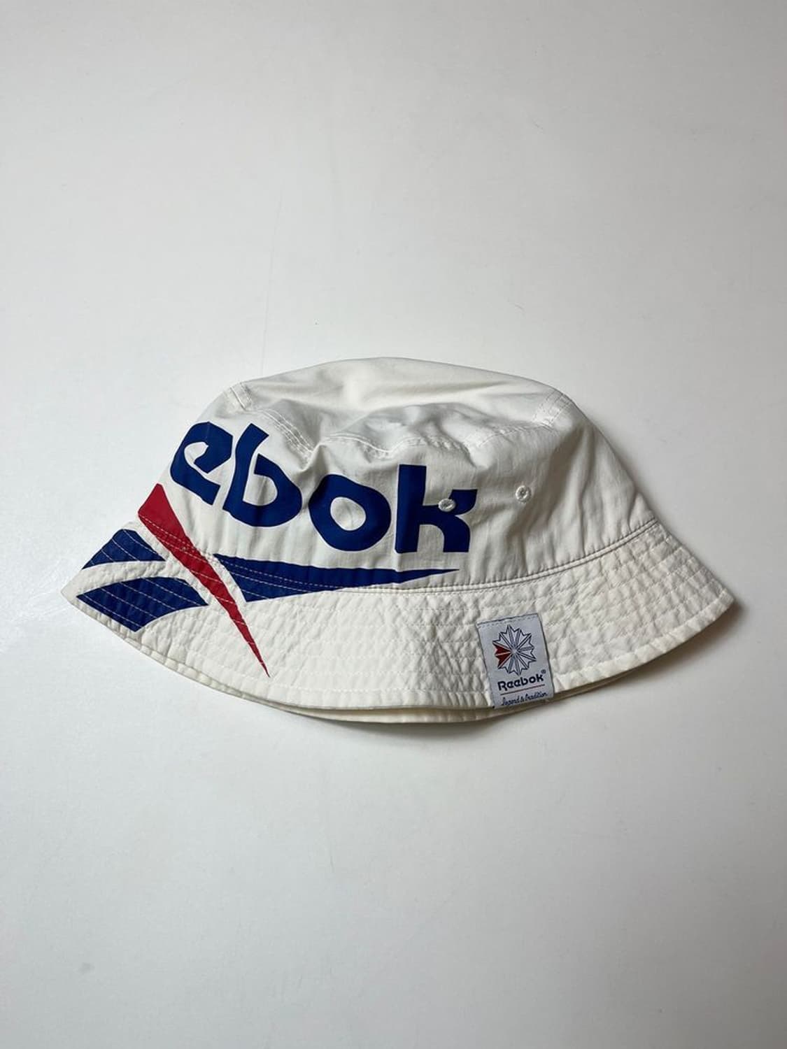 리복 클래식 벡터 버킷 햇 Q1352 상품이미지1