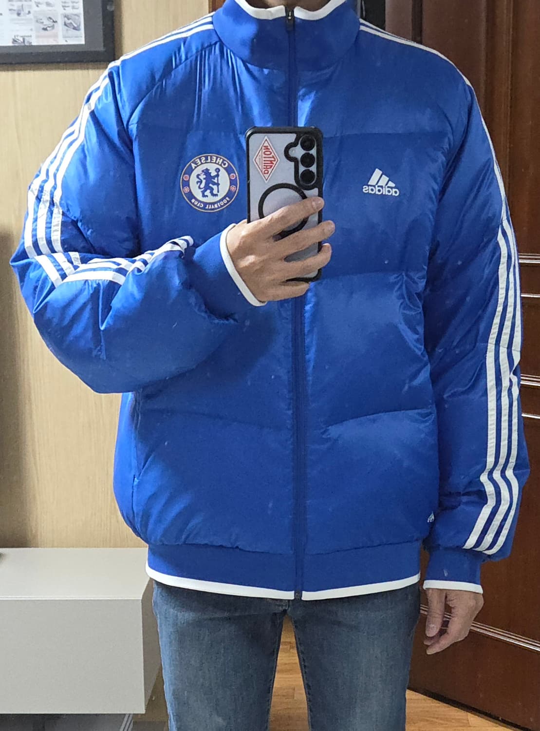 (착샷) 아디다스 x 첼시 다운 필드 자켓 CFC 레트로 패딩 상품이미지9