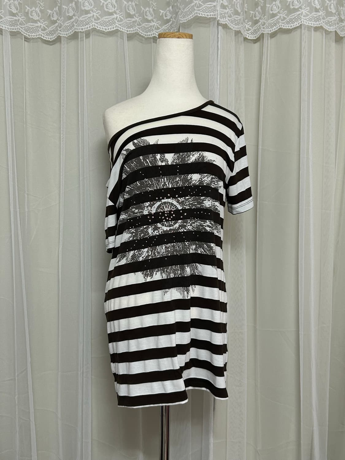 플라밍고 Y2K 브라운 스트라이프 큐빅 루즈핏 탑 상품이미지1