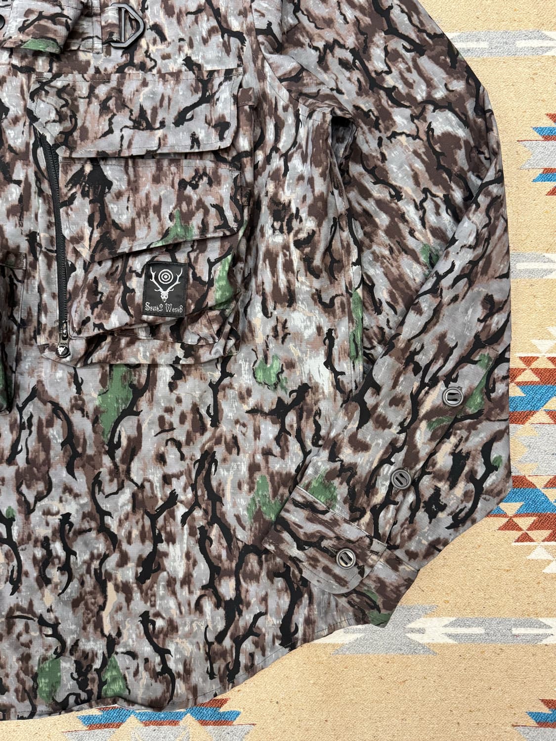 [L] South2 West8 남이서팔 텐가라 트라우트 셔츠 상품이미지4