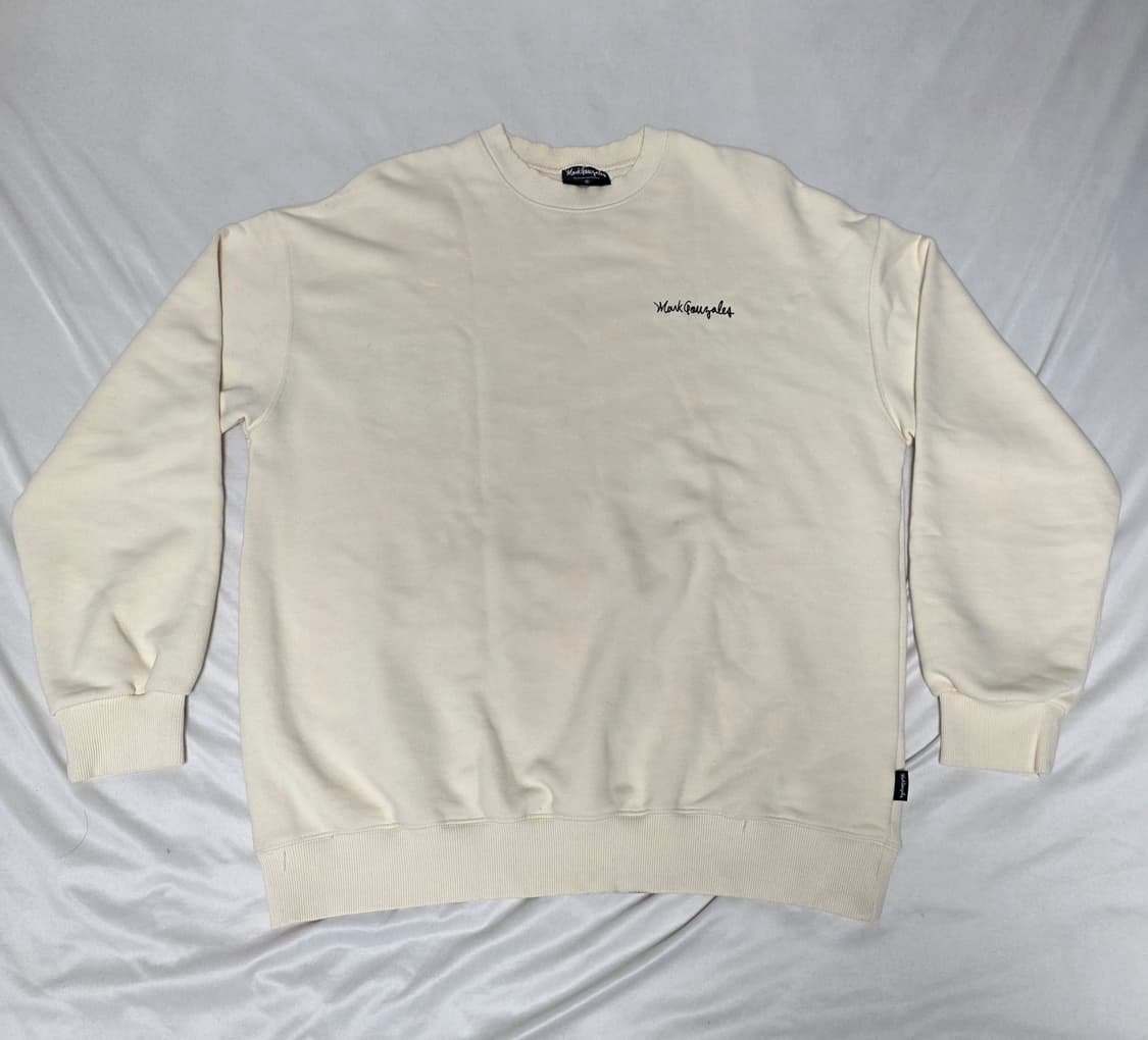 와키윌리 맨투맨 XL 가단62 뒷면 아래 작은 얼룩 상품이미지2