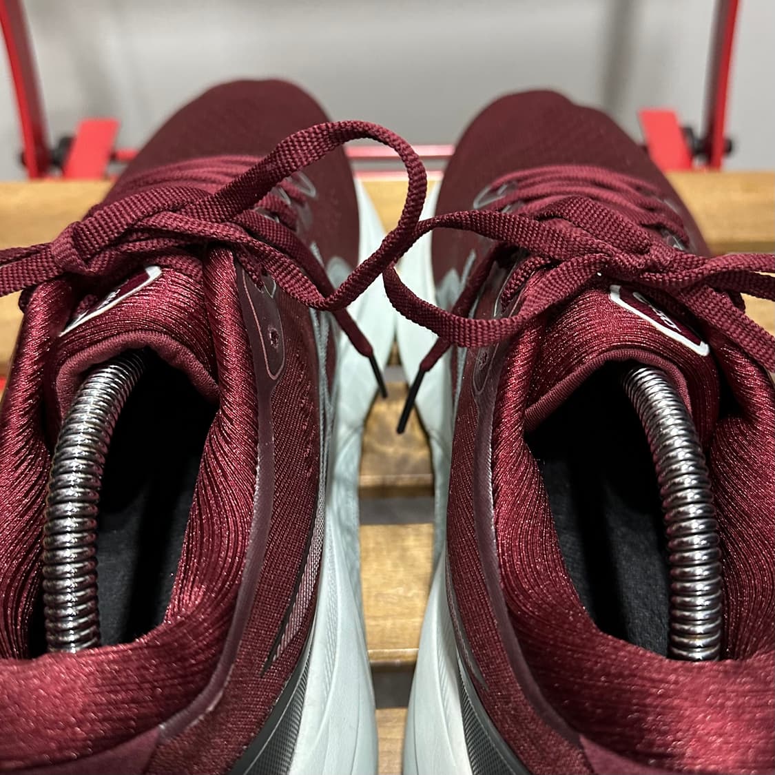 275) 아식스 런닝화 남성 남자 러닝화 젤 카야노 30 버건디 상품이미지5