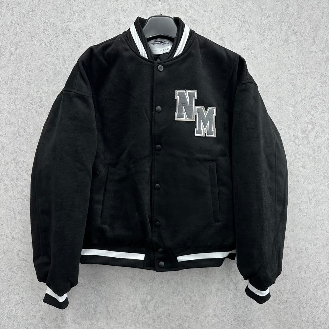 100 노메뉴얼 남자 오버핏 바시티 자켓 상품이미지1