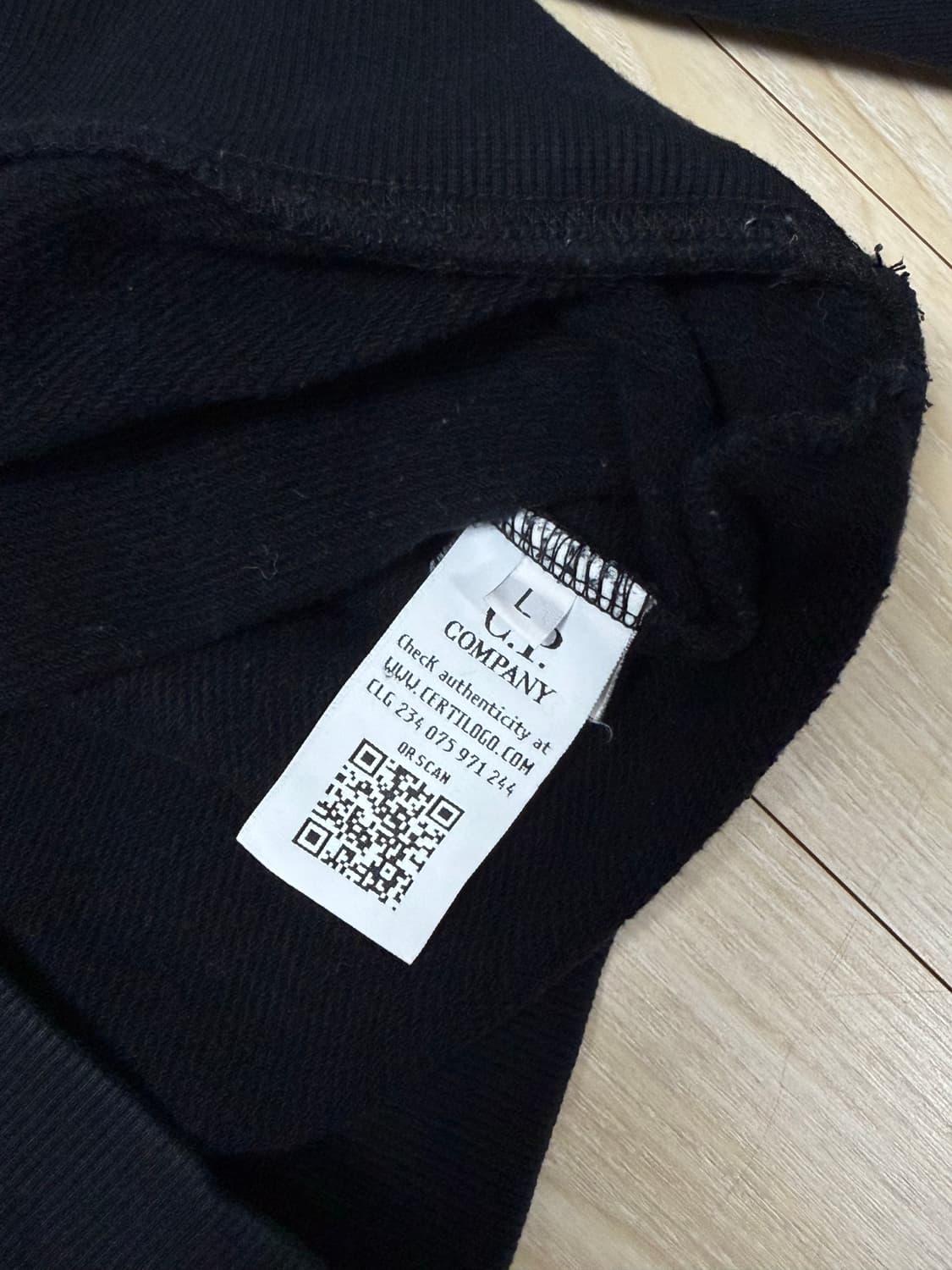 cp컴퍼니 맨투맨 L 상품이미지3