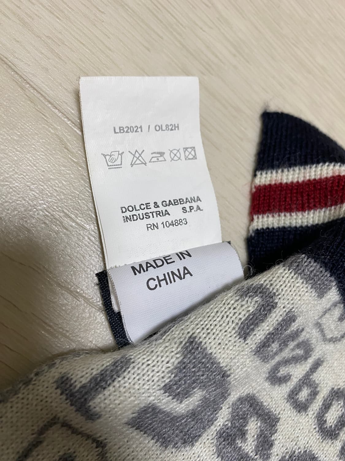 돌체앤가바나 스포츠 스카프 머플러 상품이미지5