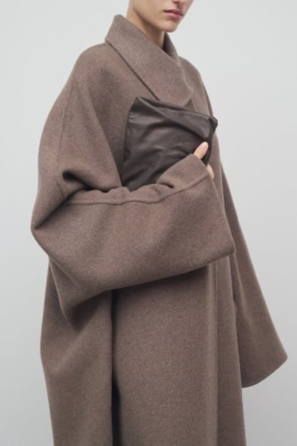 The row 더로우 부어스백 XL 상품이미지8