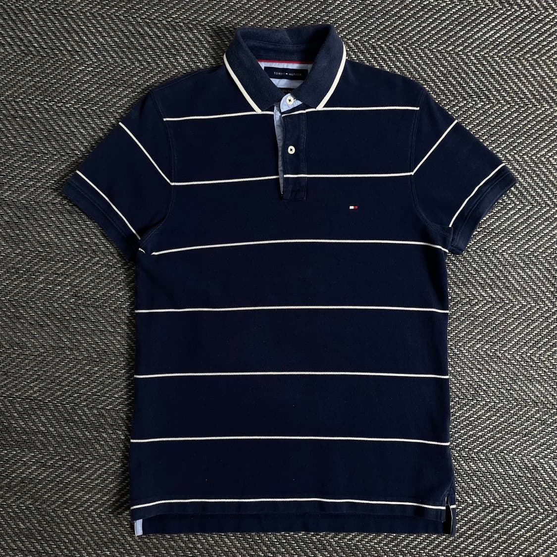 타미힐피거 스몰로고 미니멀 단가라 카라 티셔츠 o 3048 상품이미지1