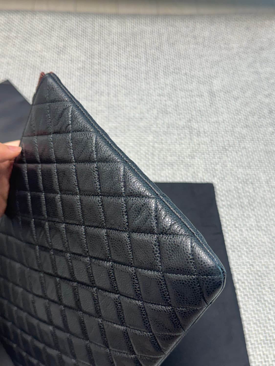 샤넬 캐비어 클러치 상품이미지4