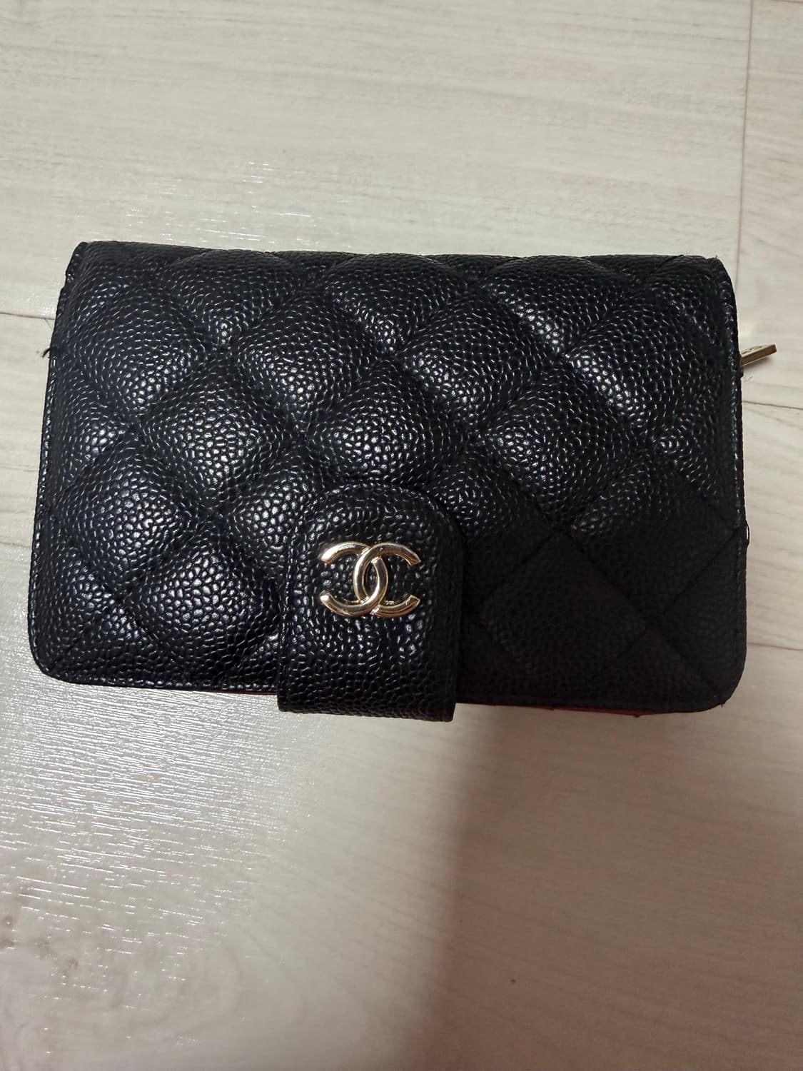 샤넬 캐비어 블랙 지갑 상품이미지1