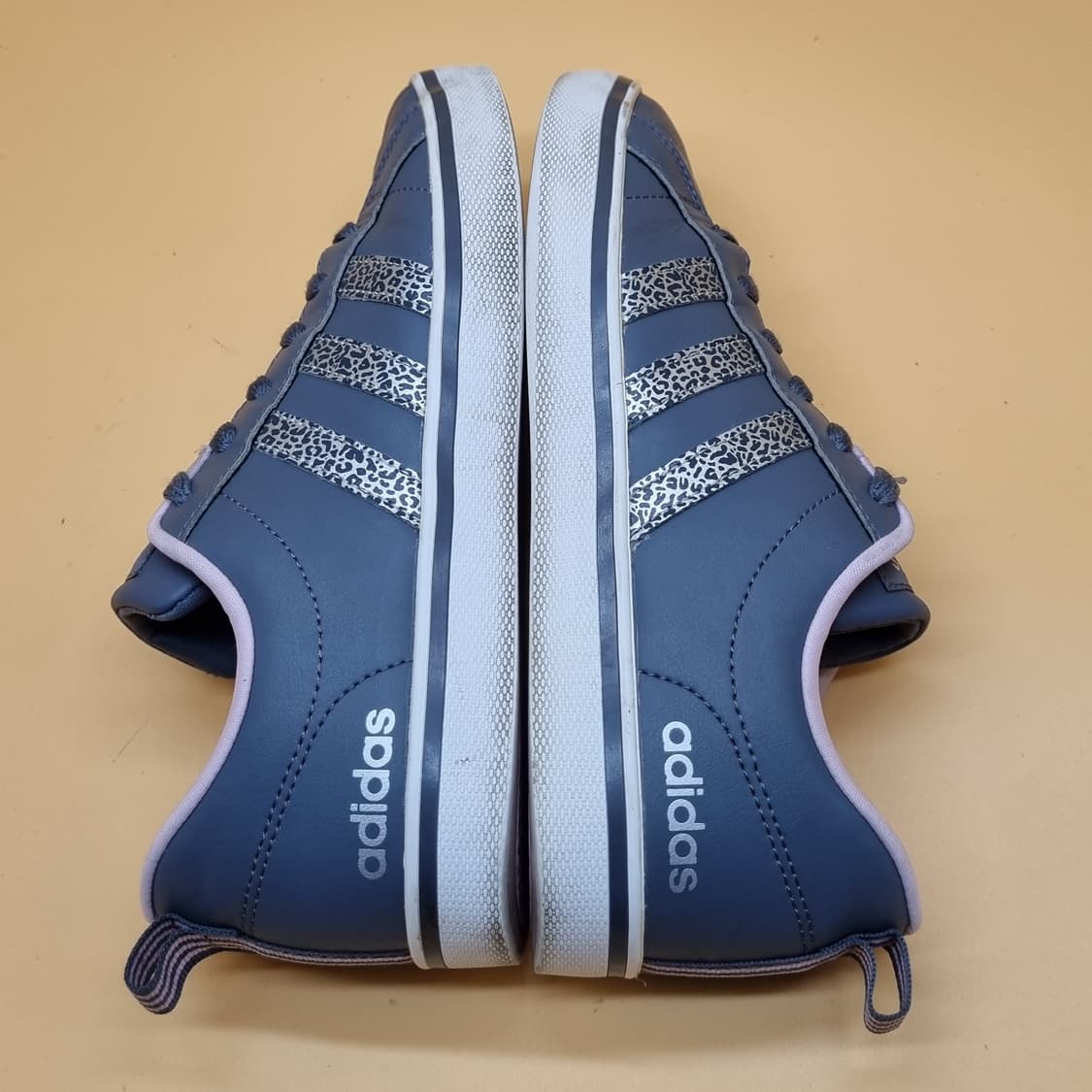 아디다스 네오 그레이 여성스니커즈240  상품이미지5