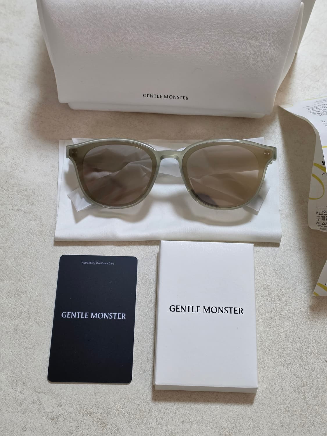 젠틀몬스터 제이드 jade 상품이미지2