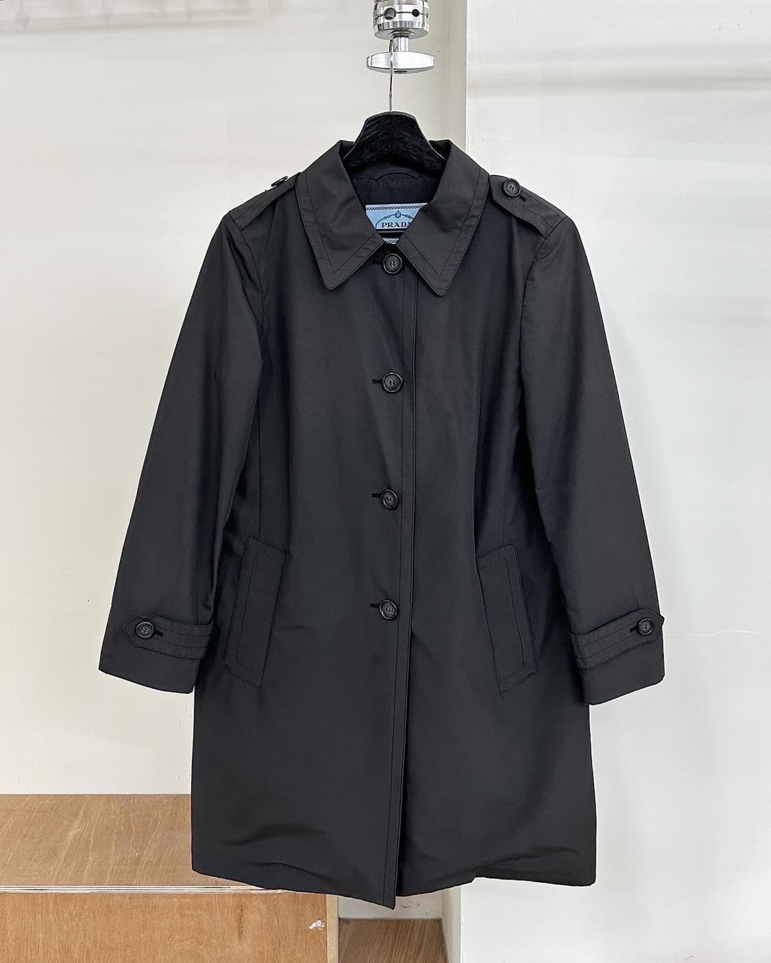 프라다 차콜 4b 폴리 코트  상품이미지1