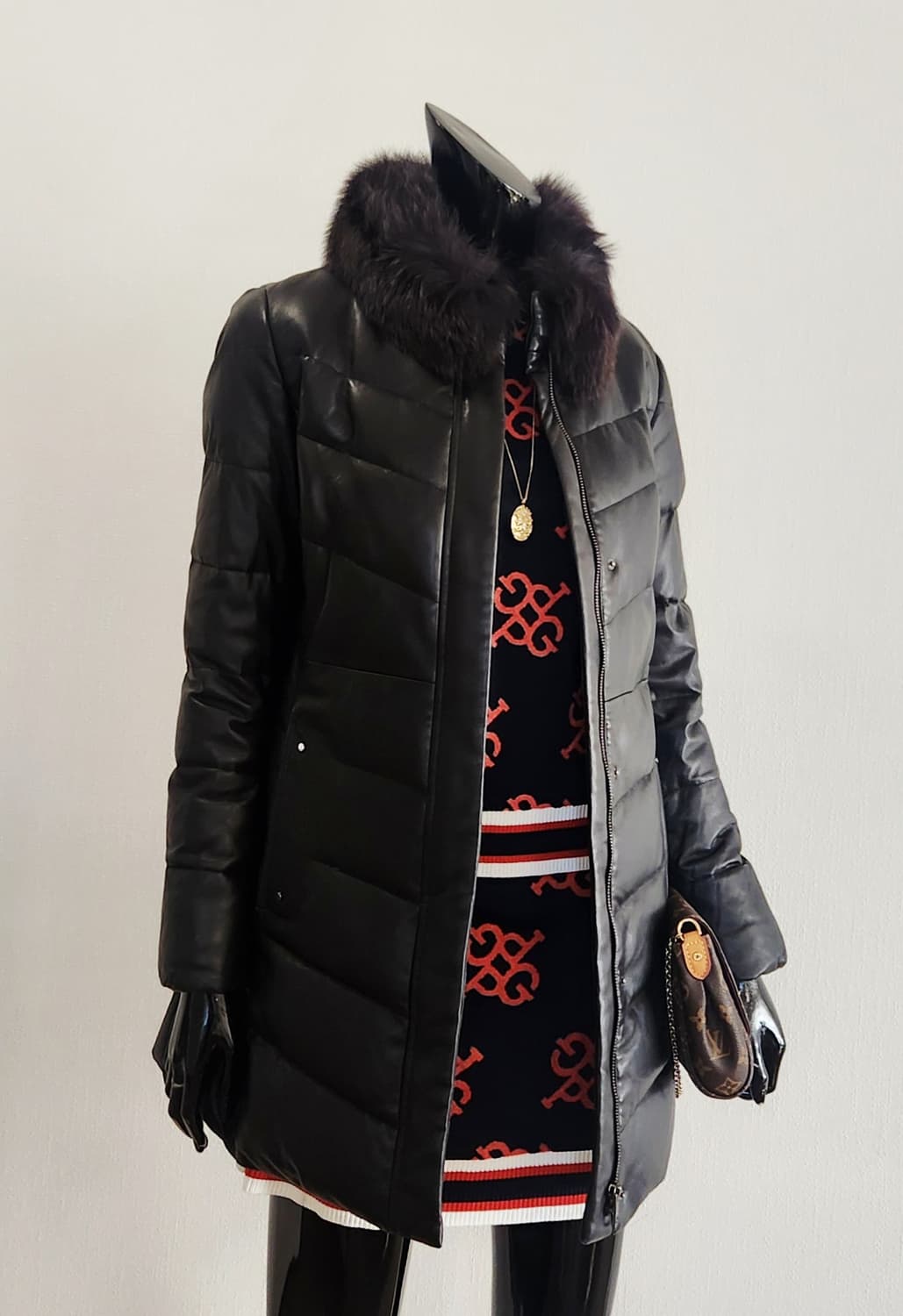 양가죽 구스패딩 상품이미지1