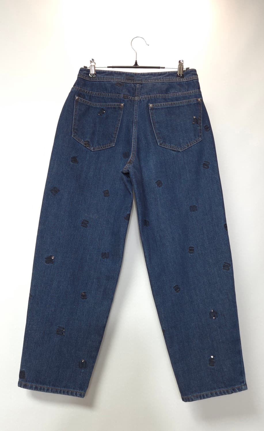 한섬 마인 2022 자수 로고 패턴 데님 팬츠 64-94 상품이미지6