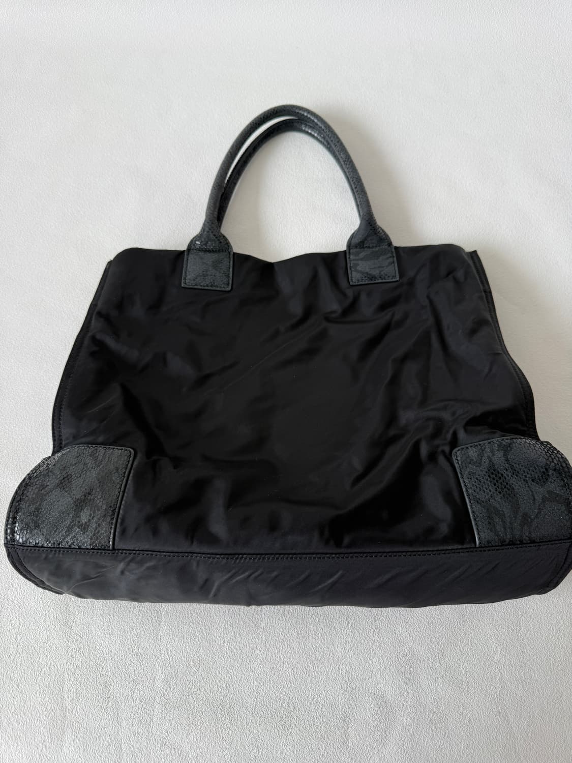 토리버치(TORYBUCH) 파이톤 토트백 상품이미지5