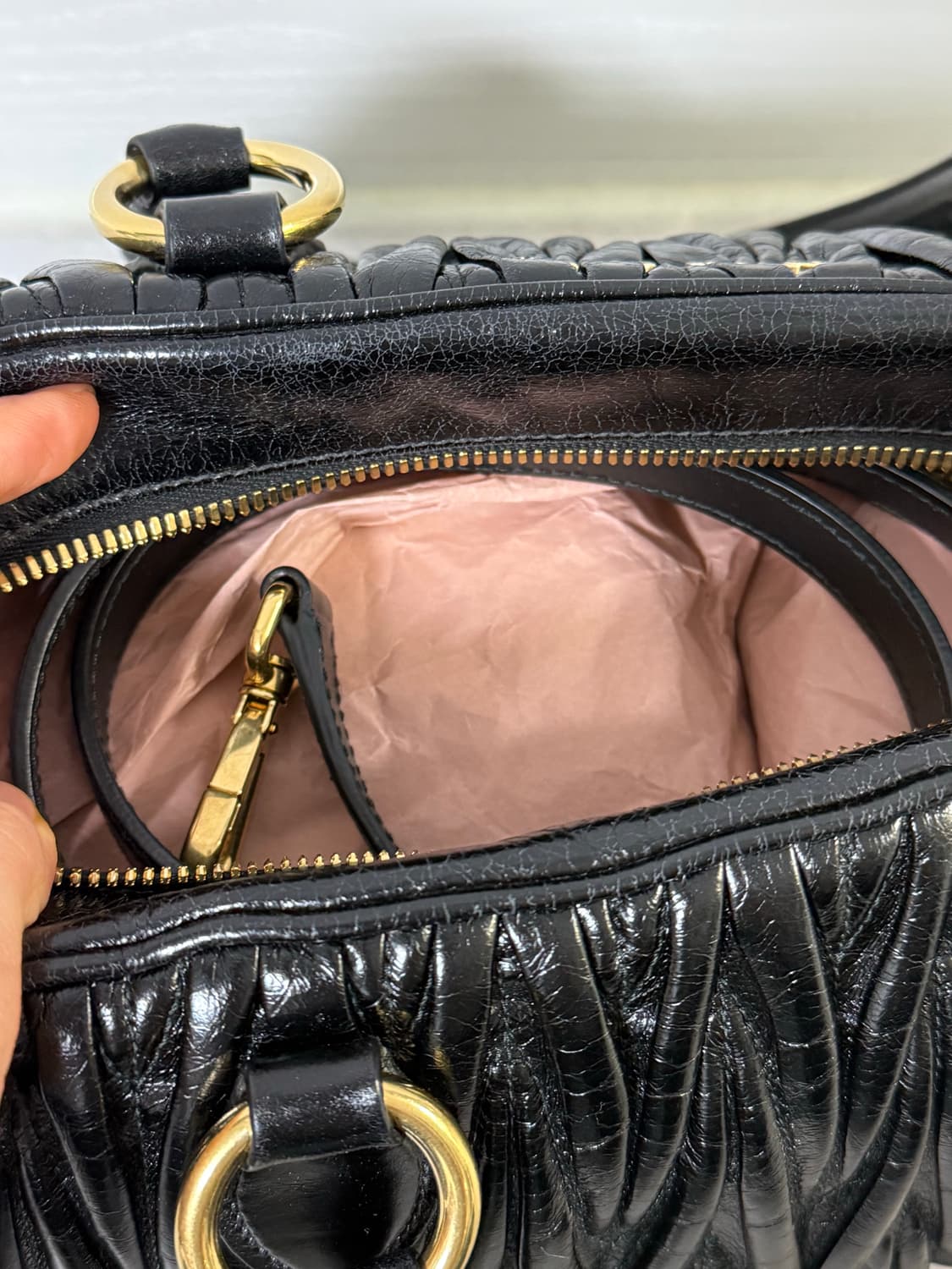 미우미우 마테라쎄 토트백 상품이미지3