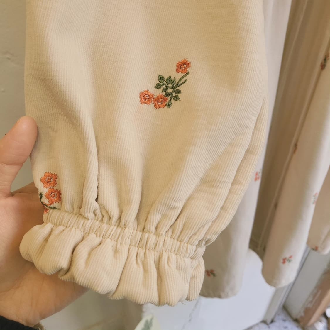 JYZI 코듀로이 플라워자수 기모 원피스 상품이미지4