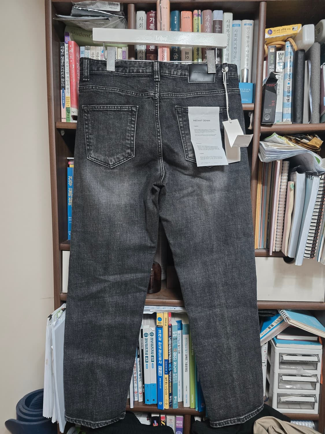 (새상품)브랜디드 1820 블랙 스탠다드4 데님진

32 상품이미지2