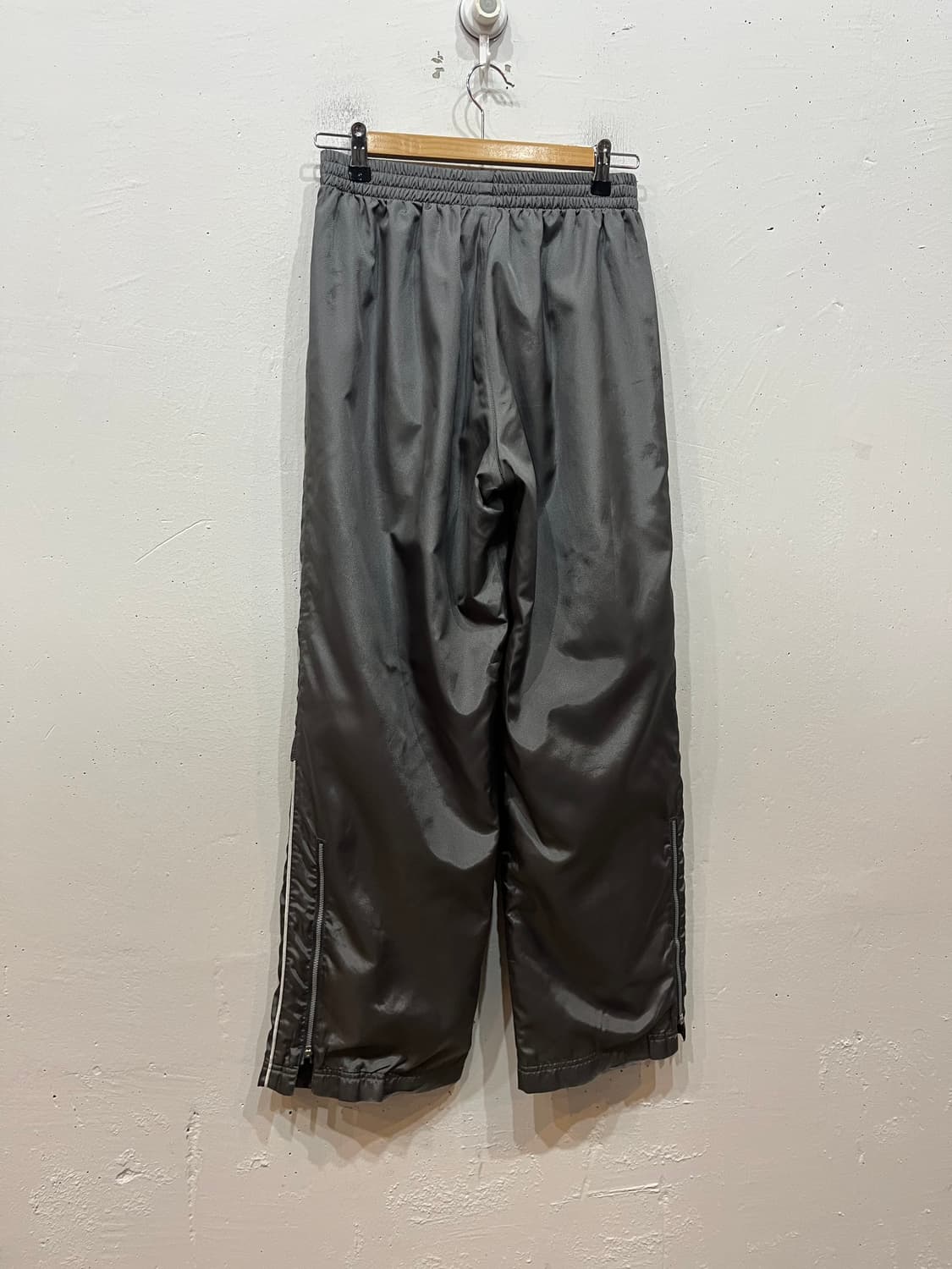 미즈노 로고 트랙팬츠 29 상품이미지4