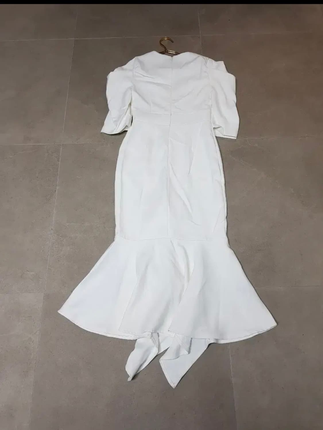 딘트 화이트 셔링 원피스. 이브닝. 셀프웨딩.55 상품이미지4