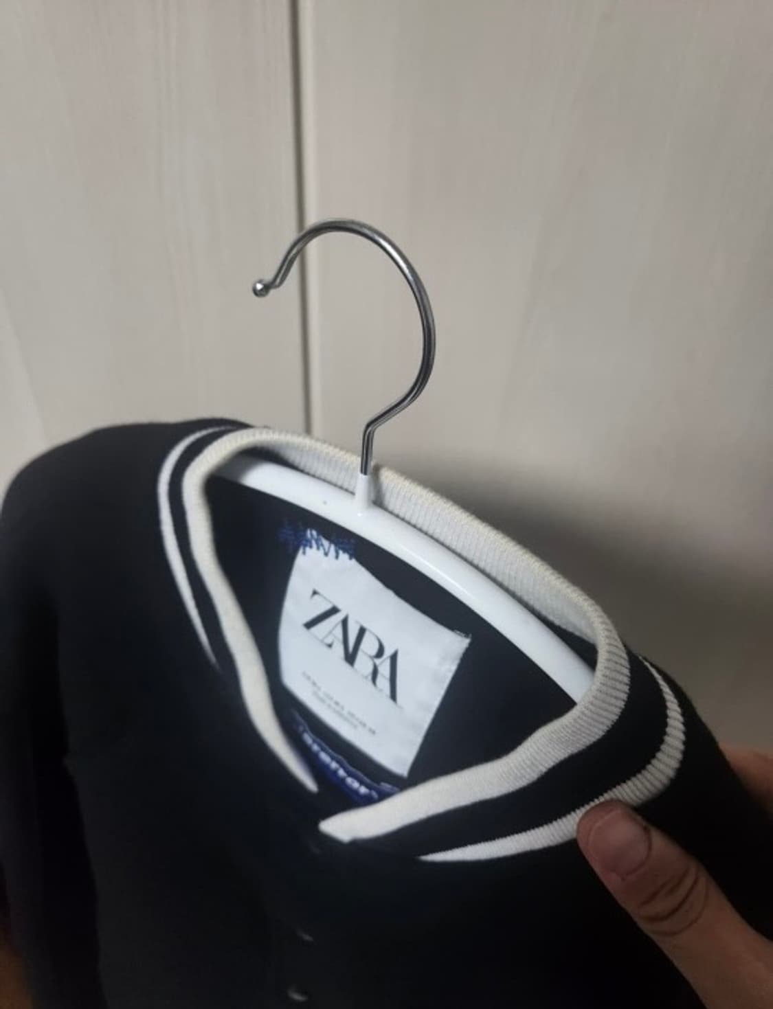 자라x아더에러 콜라보 봄버 M-L 상품이미지5