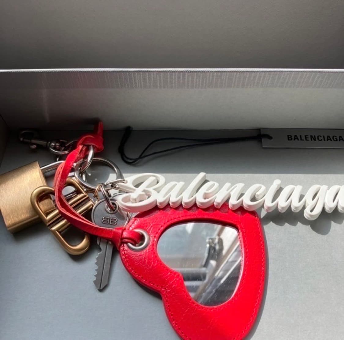 BALENCIAGA Bag Charm 상품이미지3