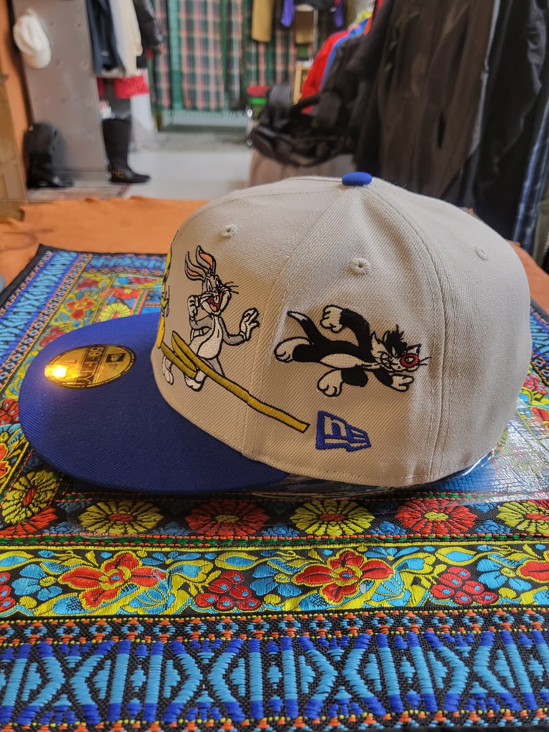 뉴에라 루니툰스 59FIETY 바이저캡 상품이미지2