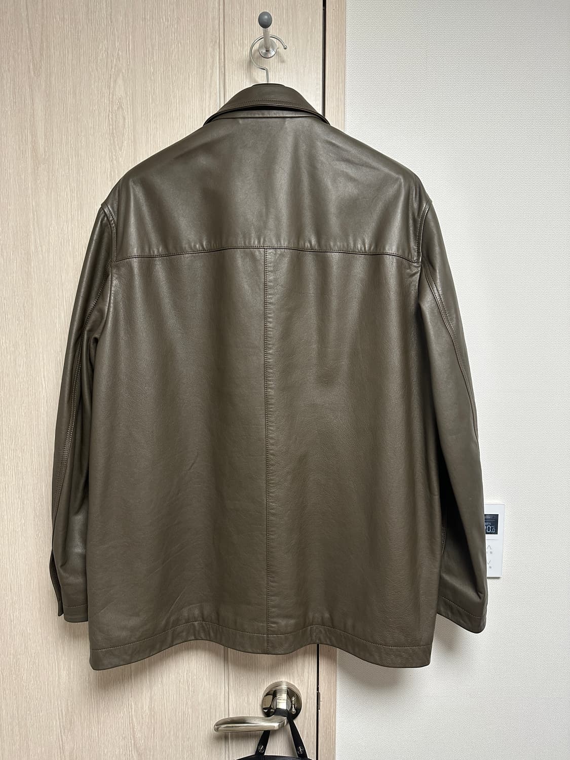 (M) 25ss 르메르 레더 카코트 상품이미지5