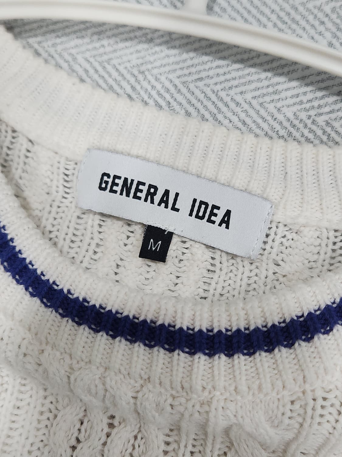 [M] 제너럴아이디어 케이블 반팔 니트 화이트 상품이미지4