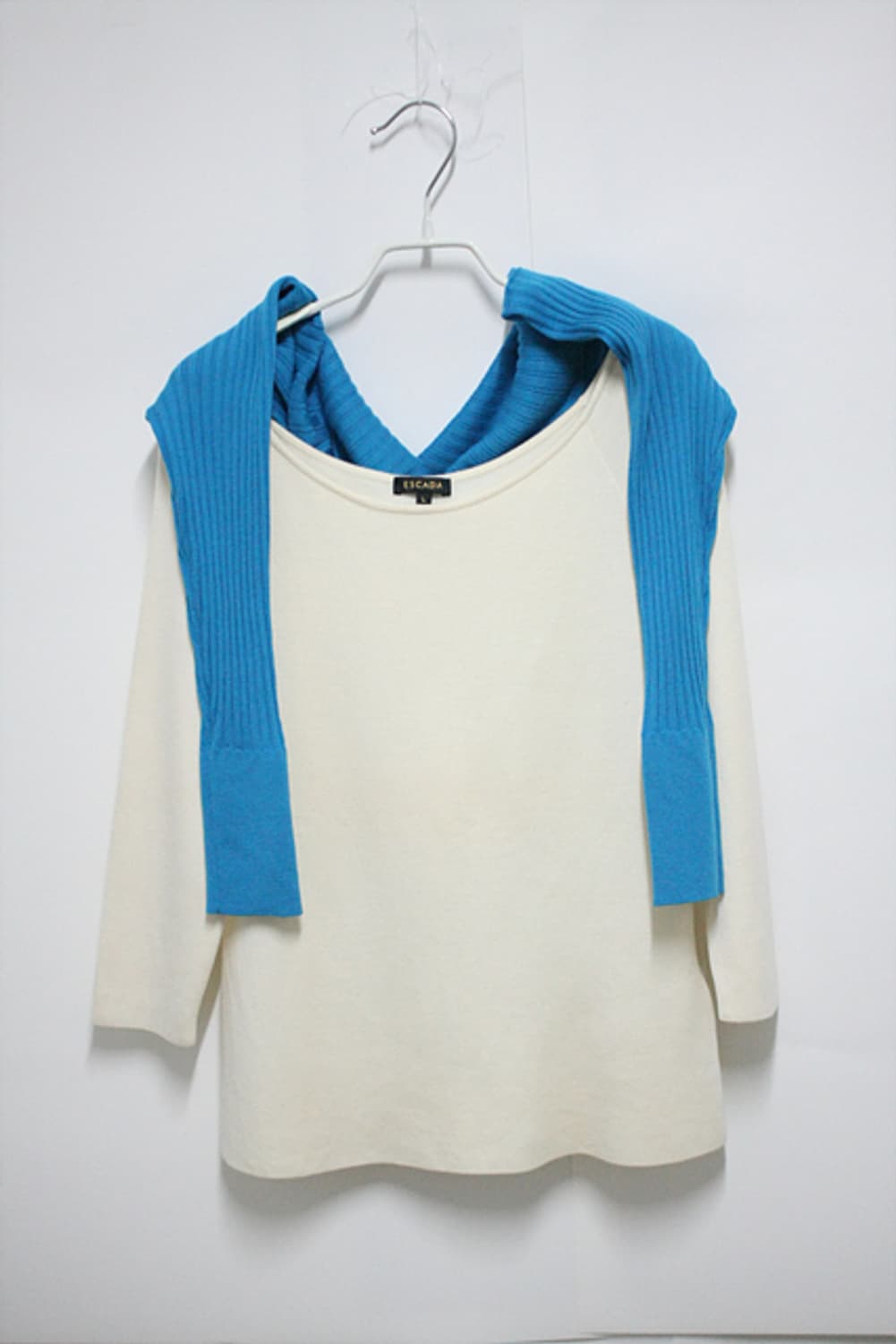 ESCADA 에스까다 virgin wool 울니트 상의 상품이미지8