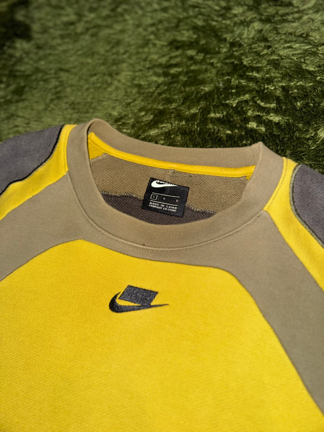 [L] 나이키 NSW 바디맵 패널 디테일 스웻셔츠 상품이미지3