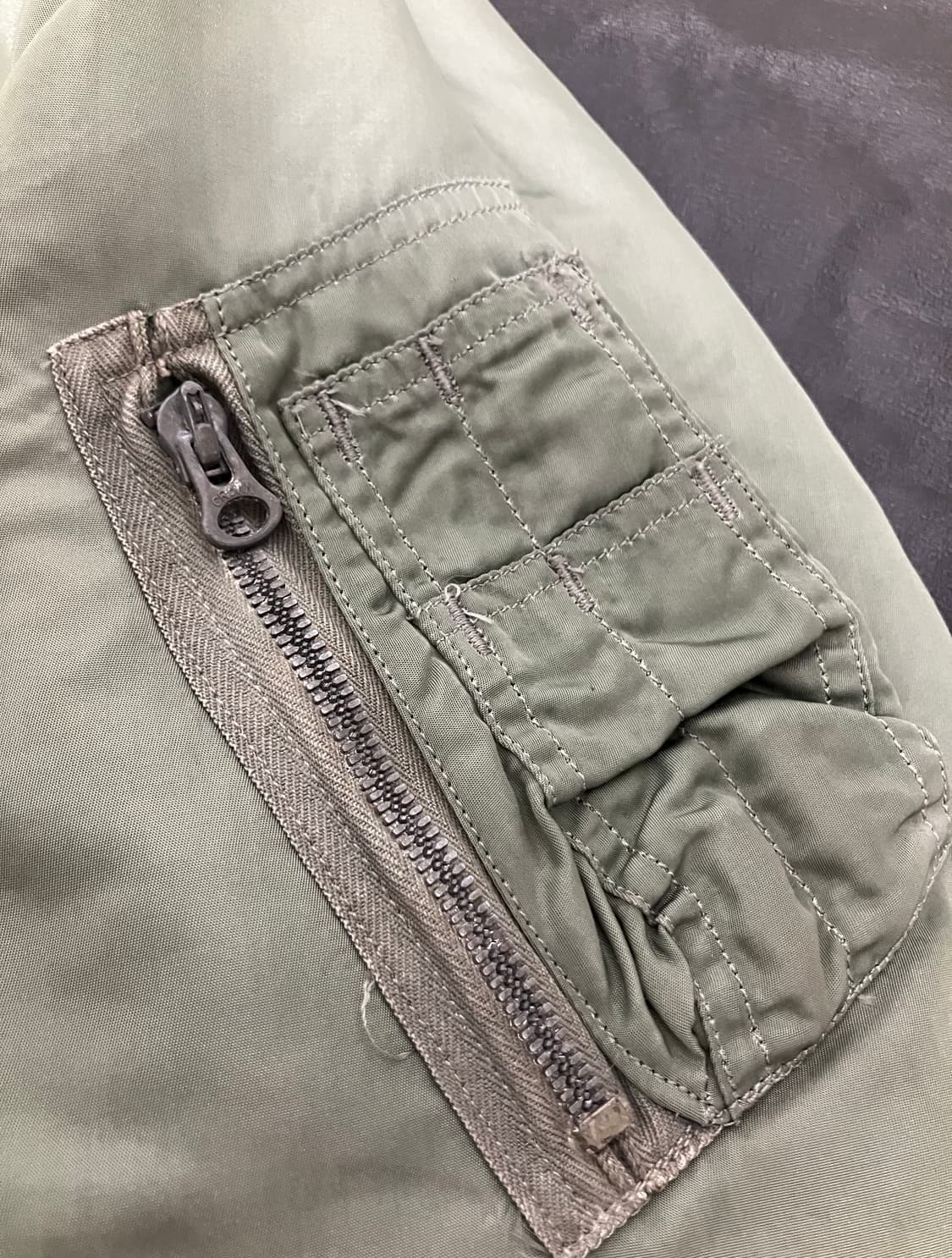 [L] 60s 오리지널 MA-1 C타입 크라운지퍼 상품이미지4